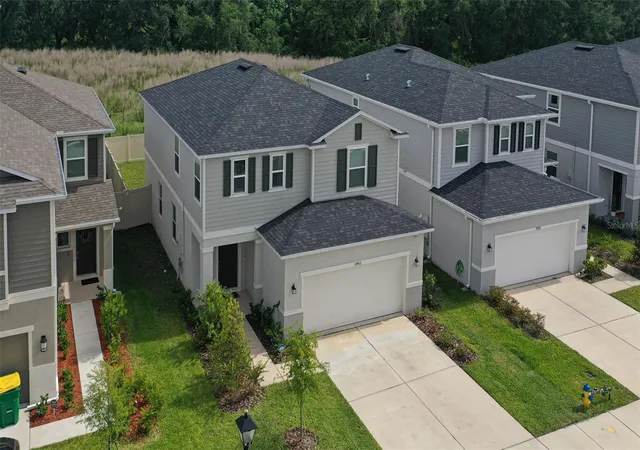 Photo 2 of Single family home for sale at 37402 Yukon Dr, Zephyrhills, FL 33540 | MLS# TB8532570 | Listing updated on 2026-10-02