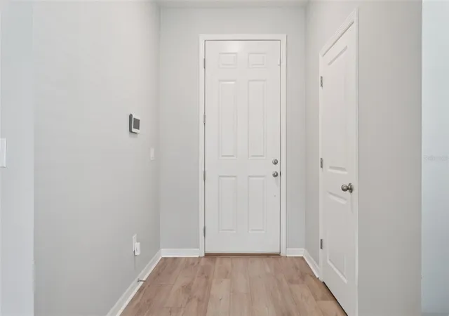 Photo 4 of Single family home for sale at 37402 Yukon Dr, Zephyrhills, FL 33540 | MLS# TB8532570 | Listing updated on 2026-10-02