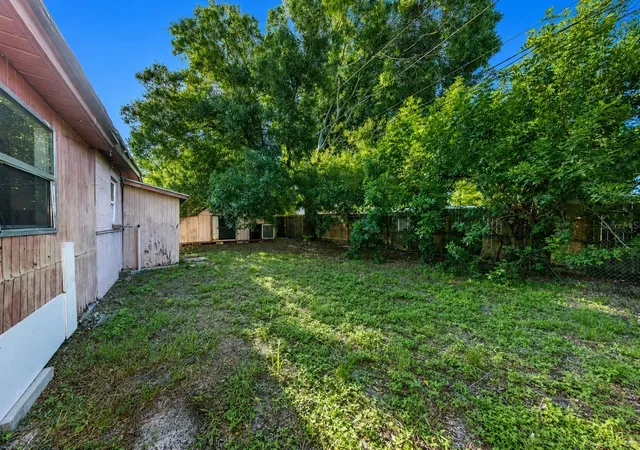 Photo 2 of Sale Pending at 8528 N 92nd Terrace, Seminole, FL 33777 | MLS# TB8532655 | Listing updated on 2026-10-07