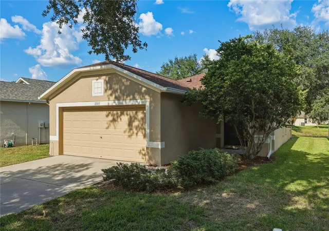 Photo 1 of Single family home for sale at 18165 Cnl Pointe St, Tampa, FL 33647 | MLS# TB8532786 | Listing updated on 2026-09-26