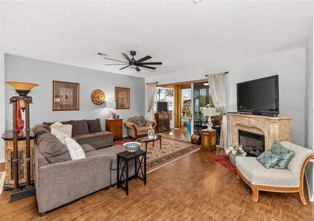 Photo 3 of Single family home for sale at 3393 Baltic Sea Blvd, Tavares, FL 32778 | MLS# V4950397 | Listing updated on 2026-09-11