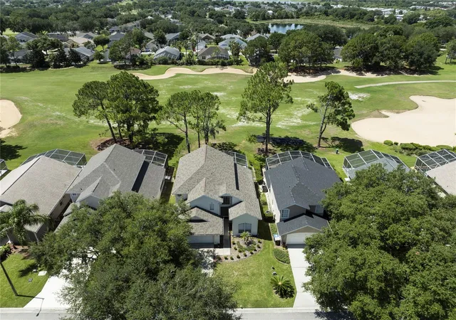 Photo 3 of Single family home for sale at 2135 Mallory Cir, Haines City, FL 33844 | MLS# O6428147 | Listing updated on 2026-09-08