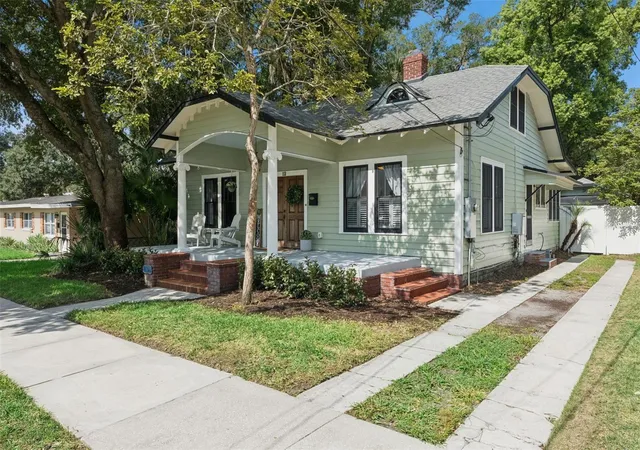 Photo 3 of Single family home for sale at 12 N Thornton Ave, Orlando, FL 32801 | MLS# O6428171 | Listing updated on 2026-09-13