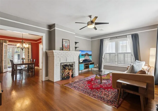 Photo 4 of Single family home for sale at 12 N Thornton Ave, Orlando, FL 32801 | MLS# O6428171 | Listing updated on 2026-10-19