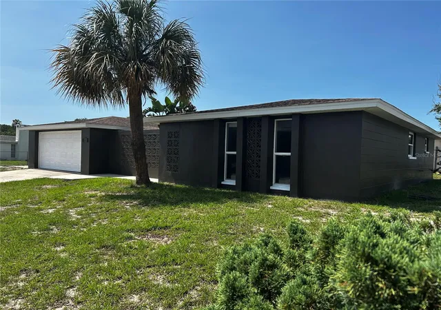 Photo 2 of Single family home for sale at 7335 Gulf Highlands Dr, Port Richey, FL 34668 | MLS# TB8532853 | Listing updated on 2026-09-14