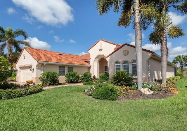 Photo 3 of Single family home for sale at 194 Montelluna Dr, North Venice, FL 34275 | MLS# C7528835 | Listing updated on 2026-09-13