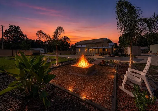 Manufactured home for sale at 34647 S Haines Crk Rd, LEESBURG, FL 34788 | MLS# O6428253