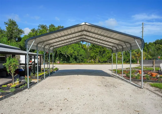 Photo 2 of Manufactured home for sale at 34647 S Haines Crk Rd, Leesburg, FL 34788 | MLS# O6428253 | Listing updated on 2026-09-11