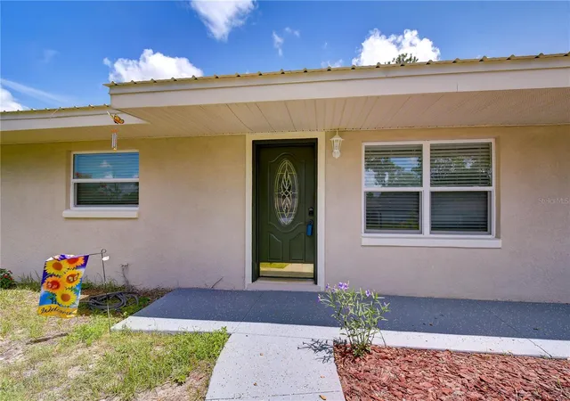 Photo 1 of Sale Pending at 3423 Palm Rd, Lakeland, FL 33810 | MLS# TB8532947 | Listing updated on 2026-10-03