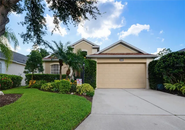 Photo 1 of Single family home for sale at 7155 Spikerush Ct, Lakewood Ranch, FL 34202 | MLS# A4701129 | Listing updated on 2026-10-14
