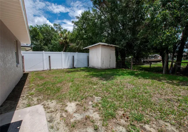 Photo 4 of Single family home for sale at 1204 E Gibson St, Arcadia, FL 34266 | MLS# C7528859 | Listing updated on 2026-09-15