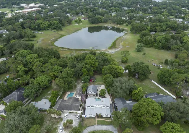 Photo 4 of Single family home for sale at 1048 Crystal Bowl Cir, Casselberry, FL 32707 | MLS# O6428483 | Listing updated on 2026-10-08