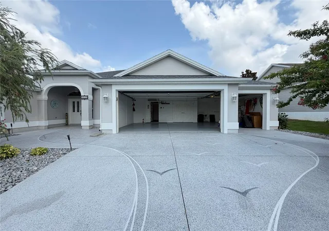 Photo 2 of Single family home for sale at 2542 Flintshire Ave, The Villages, FL 32162 | MLS# G5115603 | Listing updated on 2026-09-14