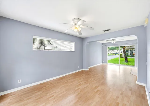 Photo 3 of Townhouse for sale at 8013 Boone Dr, Largo, FL 33773 | MLS# TB8533278 | Listing updated on 2026-10-01