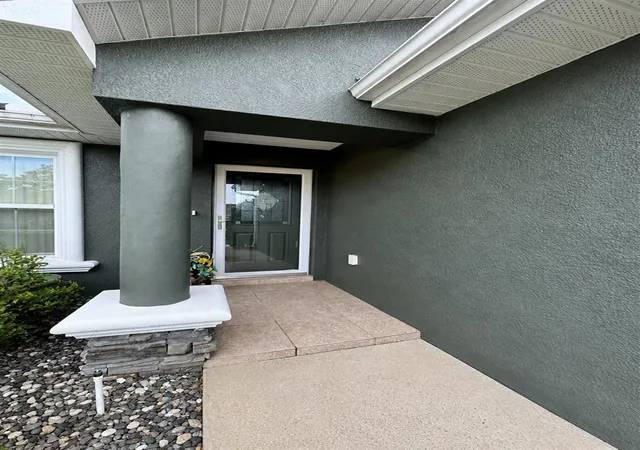 Photo 2 of Single family home for sale at 8340 Se 159th Lane, Summerfield, FL 34491 | MLS# OM729293 | Listing updated on 2026-09-11