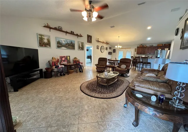 Photo 3 of Single family home for sale at 8340 SE 159th Lane, Summerfield, FL 34491 | MLS# OM729293 | Listing updated on 2026-09-11