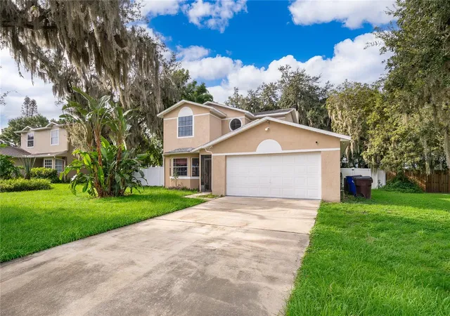 Photo 2 of Sale Pending at 1588 Cypress Woods Cir, Saint Cloud, FL 34772 | MLS# S5154522 | Listing updated on 2026-09-11
