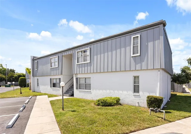 Photo 1 of Condo for sale at 1000 S Semoran Blvd #302, Winter Park, FL 32792 | MLS# O6428713 | Listing updated on 2026-09-26