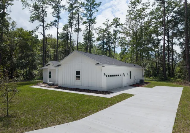 Photo 2 of Single family home for sale at 832 Nw 5th Street, Micanopy, FL 32667 | MLS# GC542272 | Listing updated on 2026-09-15