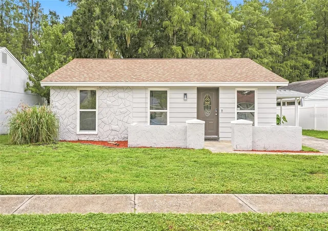 Photo 1 of Single family home for sale at 16206 Sagebrush Rd, Tampa, FL 33618 | MLS# TB8533386 | Listing updated on 2026-09-12