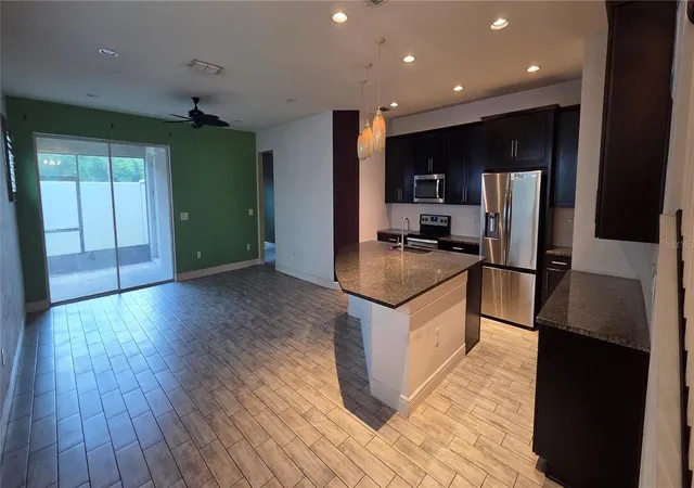 Photo 4 of Townhouse for sale at 10322 Holstein Edge Pl, Riverview, FL 33569 | MLS# L4963865 | Listing updated on 2026-10-03