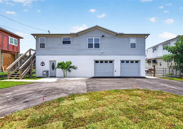 Photo 2 of Single family home for sale at 6806 Sea Ranch Dr, Hudson, FL 34667 | MLS# TB8533711 | Listing updated on 2026-09-11