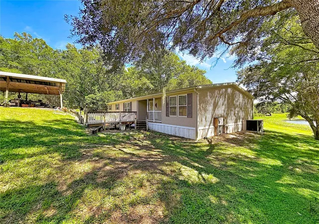 Photo 2 of Manufactured home for sale at 29714 Se Highway 42, Umatilla, FL 32784 | MLS# G5115693 | Listing updated on 2026-09-13