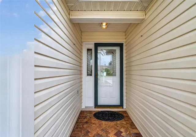 Photo 3 of Sale Pending at 1557 Oak Forest Dr, The Villages, FL 32162 | MLS# G5115695 | Listing updated on 2026-09-28