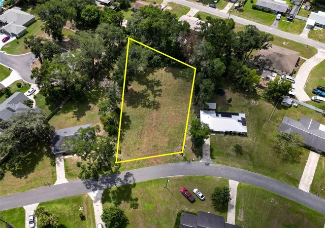 Photo 1 of Land for sale at Tbd Se 54th Avenue, Belleview, FL 34420 | MLS# OM729396 | Listing updated on 2026-09-10