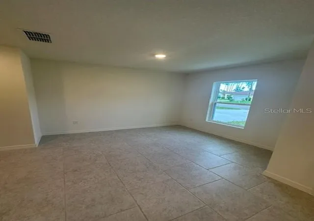 Photo 3 of Sale Pending at 71 Beauford Ln, Palm Coast, FL 32137 | MLS# C7528975 | Listing updated on 2026-10-15