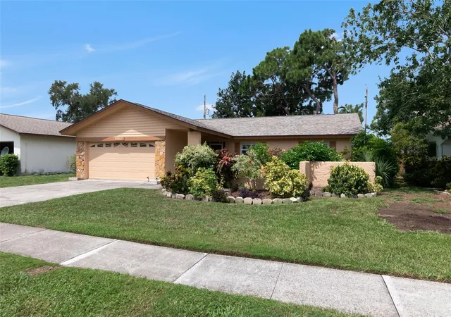 Single family home for sale at 1150 Brook Dr W, DUNEDIN, FL 34698 | MLS# TB8534024