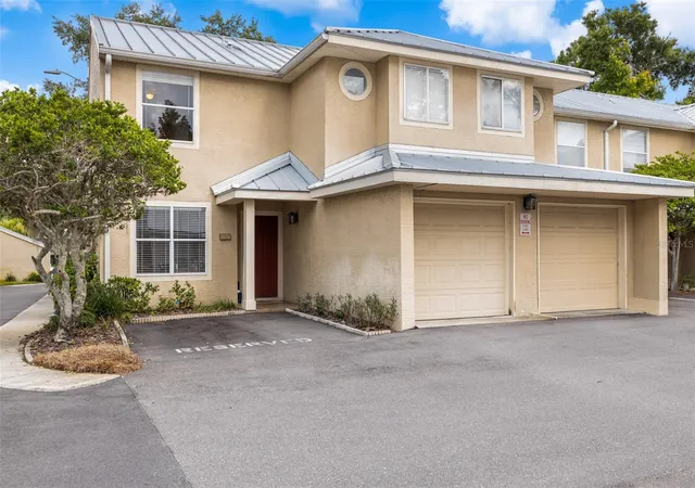 Photo 3 of Townhouse for sale at 13007 Lorna Pl, Tampa, FL 33618 | MLS# TB8534053 | Listing updated on 2026-09-14