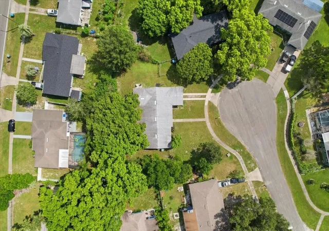 Photo 3 of Single family home for sale at 1220 Sienna Ct, Deltona, FL 32725 | MLS# O6429373 | Listing updated on 2026-10-11