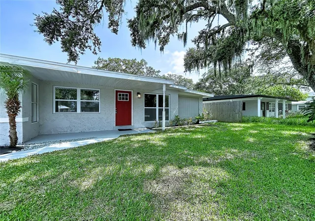 Photo 4 of Single family home for sale at 5005 Avery Rd, New Port Richey, FL 34652 | MLS# TB8534187 | Listing updated on 2026-10-20