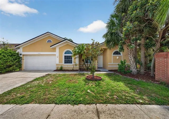 Photo 1 of Single family home for sale at 11318 Pocket Brk Dr, Tampa, FL 33635 | MLS# C7529007 | Listing updated on 2026-10-07