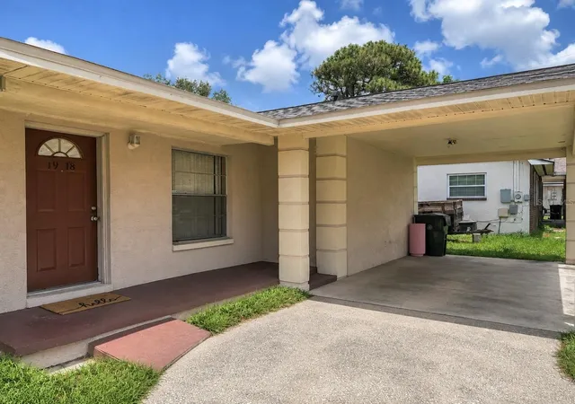 Photo 3 of Single family home for sale at 1918 E Hanna Ave, Tampa, FL 33610 | MLS# O6429426 | Listing updated on 2026-09-12