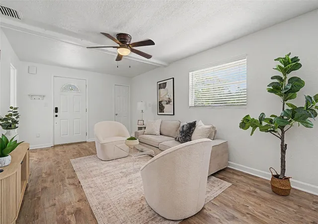 Photo 3 of Single family home for sale at 3913 N Lynn Ave, Tampa, FL 33603 | MLS# TB8534402 | Listing updated on 2026-10-03