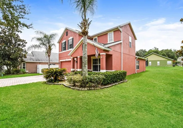 Photo 3 of Single family home for sale at 5824 Great Egret Dr, Sanford, FL 32773 | MLS# TB8534469 | Listing updated on 2026-09-15