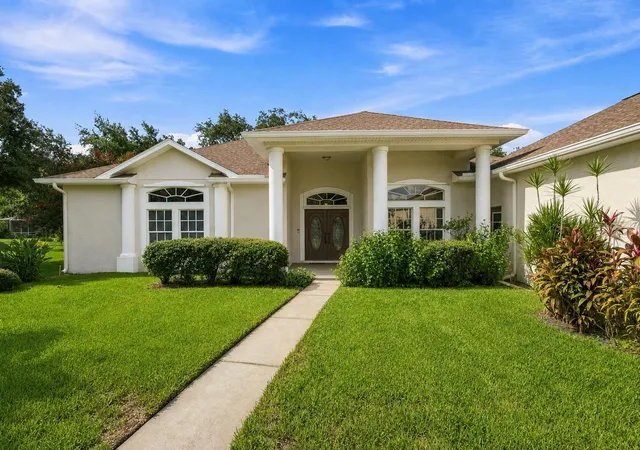 Photo 3 of Single family home for sale at 13750 Dowling Ln, Odessa, FL 33556 | MLS# TB8534532 | Listing updated on 2026-10-06