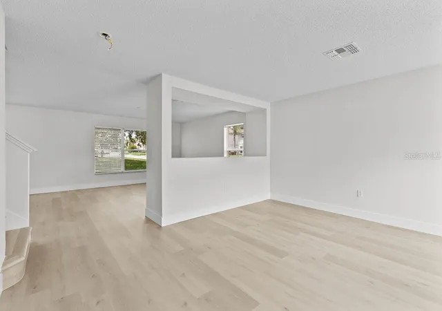 Photo 3 of Sale Pending at 1537 Morning Star Dr, Clermont, FL 34714 | MLS# O6429717 | Listing updated on 2026-09-15