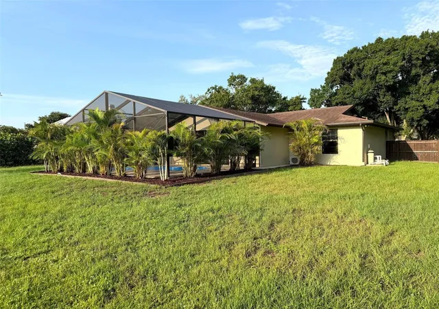 Photo 4 of Single family home for sale at 1003 134th Street E, Bradenton, FL 34212 | MLS# A4701755 | Listing updated on 2026-09-26