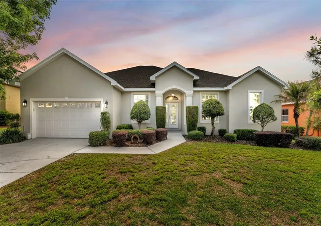 Single family home for sale at 2985 Vintage View Cir, LAKELAND, FL 33812 | MLS# L4963963