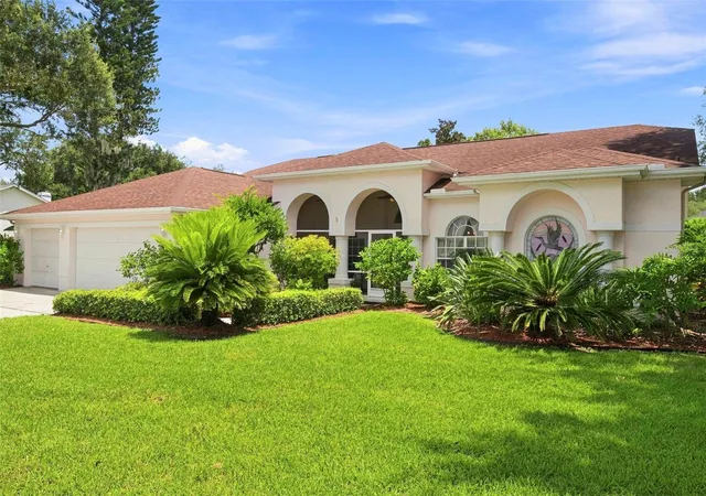 Photo 3 of Single family home for sale at 1518 Fishing Lake Dr, Odessa, FL 33556 | MLS# TB8534890 | Listing updated on 2026-10-06