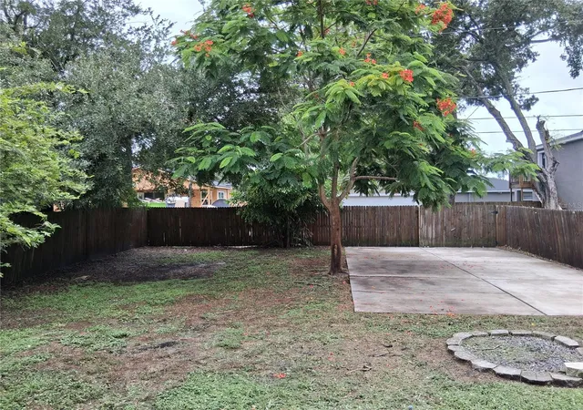 Photo 2 of Single family home for sale at 2736 S 3rd Avenue, Saint Petersburg, FL 33712 | MLS# TB8534905 | Listing updated on 2026-09-11