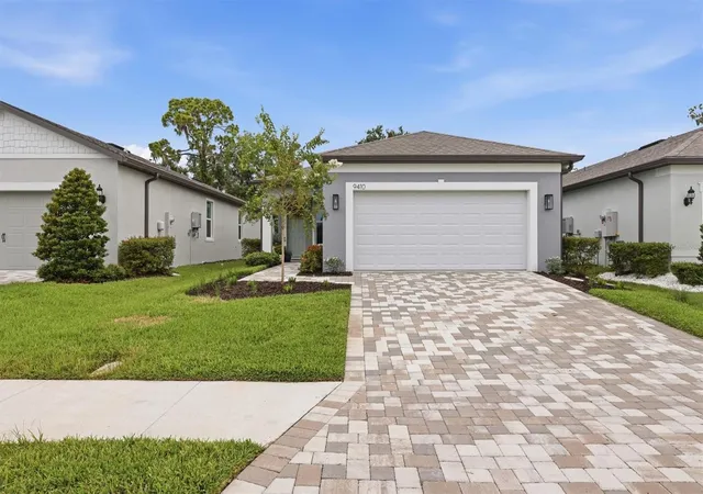 Photo 2 of Single family home for sale at 9410 Shorebird Ct, Parrish, FL 34219 | MLS# A4701797 | Listing updated on 2026-09-27