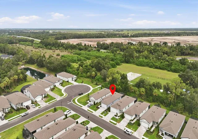 Photo 3 of Single family home for sale at 9410 Shorebird Ct, Parrish, FL 34219 | MLS# A4701797 | Listing updated on 2026-09-27