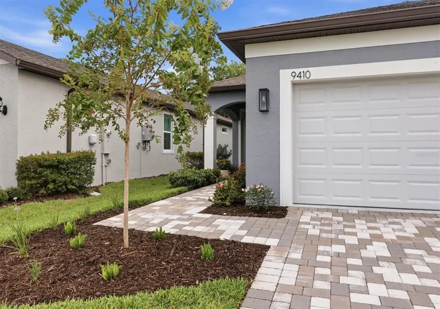 Photo 1 of Single family home for sale at 9410 Shorebird Ct, Parrish, FL 34219 | MLS# A4701797 | Listing updated on 2026-09-27
