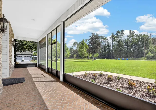 Photo 3 of Single family home for sale at 13975 Mcintosh Rd, Thonotosassa, FL 33592 | MLS# TB8535015 | Listing updated on 2026-10-03