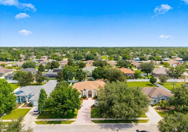 Photo 2 of Single family home for sale at 13519 Barkingside Pl, Spring Hill, FL 34609 | MLS# W7888201 | Listing updated on 2026-09-11