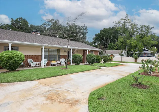 Photo 4 of Single family home for sale at 5520 Rockwood Ave, Orlando, FL 32839 | MLS# O6430100 | Listing updated on 2026-09-12